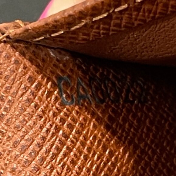 Louis Vuitton Monogram Coated Canvas Card Wallet Unisex (JB1096) - Picture 5 of 6